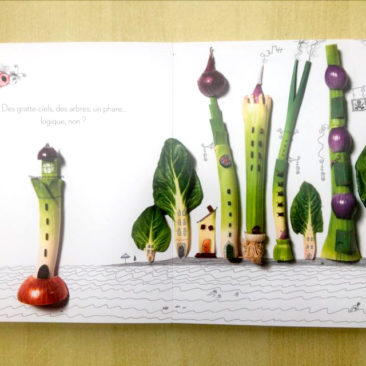 Double page intérieur