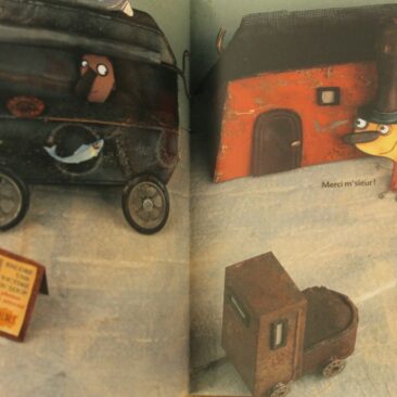Double page intérieure